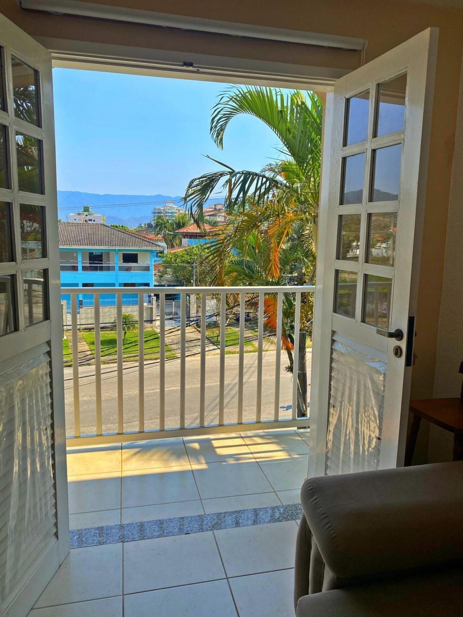 Apartamento Praia Grande Tenorio Pe Na Areia C/ Ar Ubatuba Exterior photo